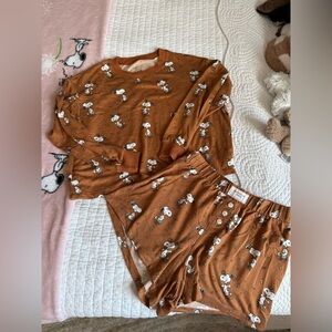 American Eagle Brown Snoopy Pajama Set